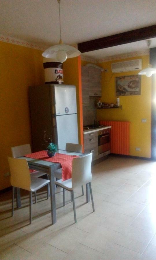 Cristina'S Flat Daire Asti Dış mekan fotoğraf